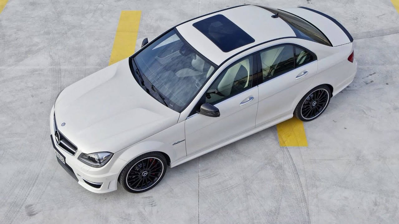 12 Mercedes Benz C63 Amg Youtube