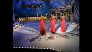 The Three Degrees - "Dirty Ol Man" 1978.mp4 chords