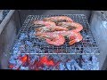 超高温‼大量の炭で焼いたパリパリサクサクの海老を食う‼