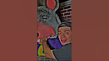 Chuck e cheese Bite of 22 #neverbealone #thehug #pandory #chuckecheese #fivenightsatfreddys #shorts