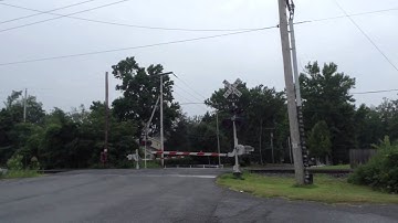 MUST SEE! 50+ year old crossing signals on NJ Transit!