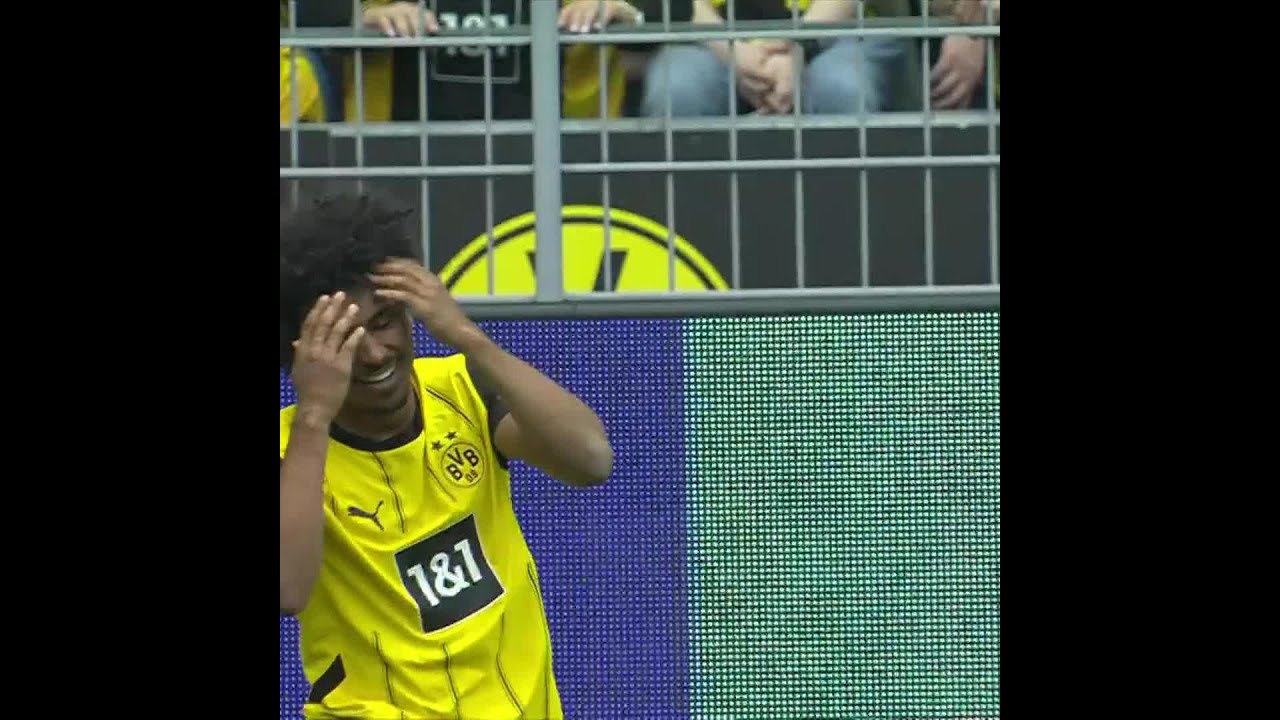 NÃO CAIA NESSA! CATOU CAVADO O ADEYEMI | BORUSSIA DORTMUND X DARMSTADT | #shorts | sportv