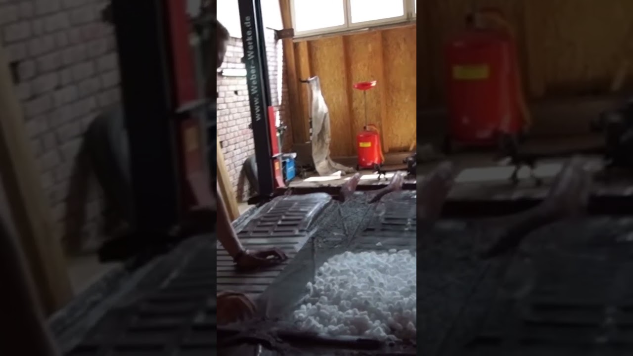 Unterbodenschutz mit Trockeneis entfernen