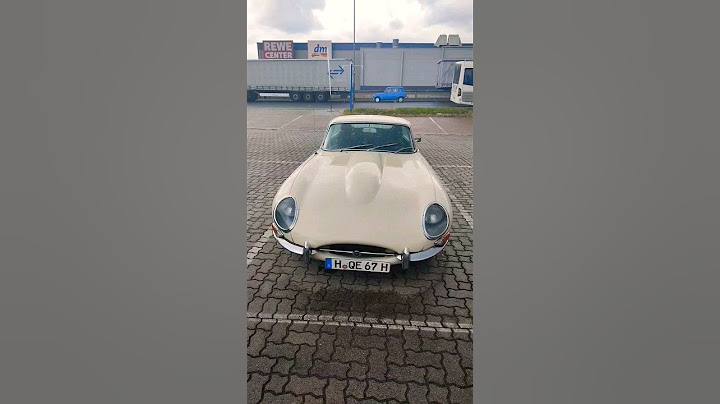 Jaguar E Type #classiccars #vintagecars #oldtimer #jaguar #jaguaretype #