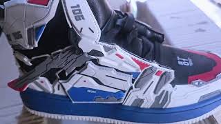 รองเท้าผ้าใบหุ้มข้อ Streetwear GUNDAM FREEDOM ET106 ALL PART พร้อมพาร์ตแต่งเสริม กันดั้มฟรีด้อม 1790