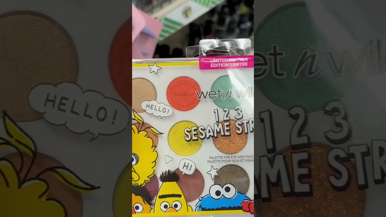 SESAME STREET WET N WILD EYESHADOW PALETTE 15 COLORS 