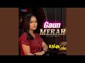 Gaun Merah