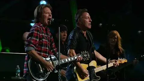 Bruce Springsteen w. John Fogerty - Fortunate Son - Madison Square Garden, NYC - 2009/10/29&30