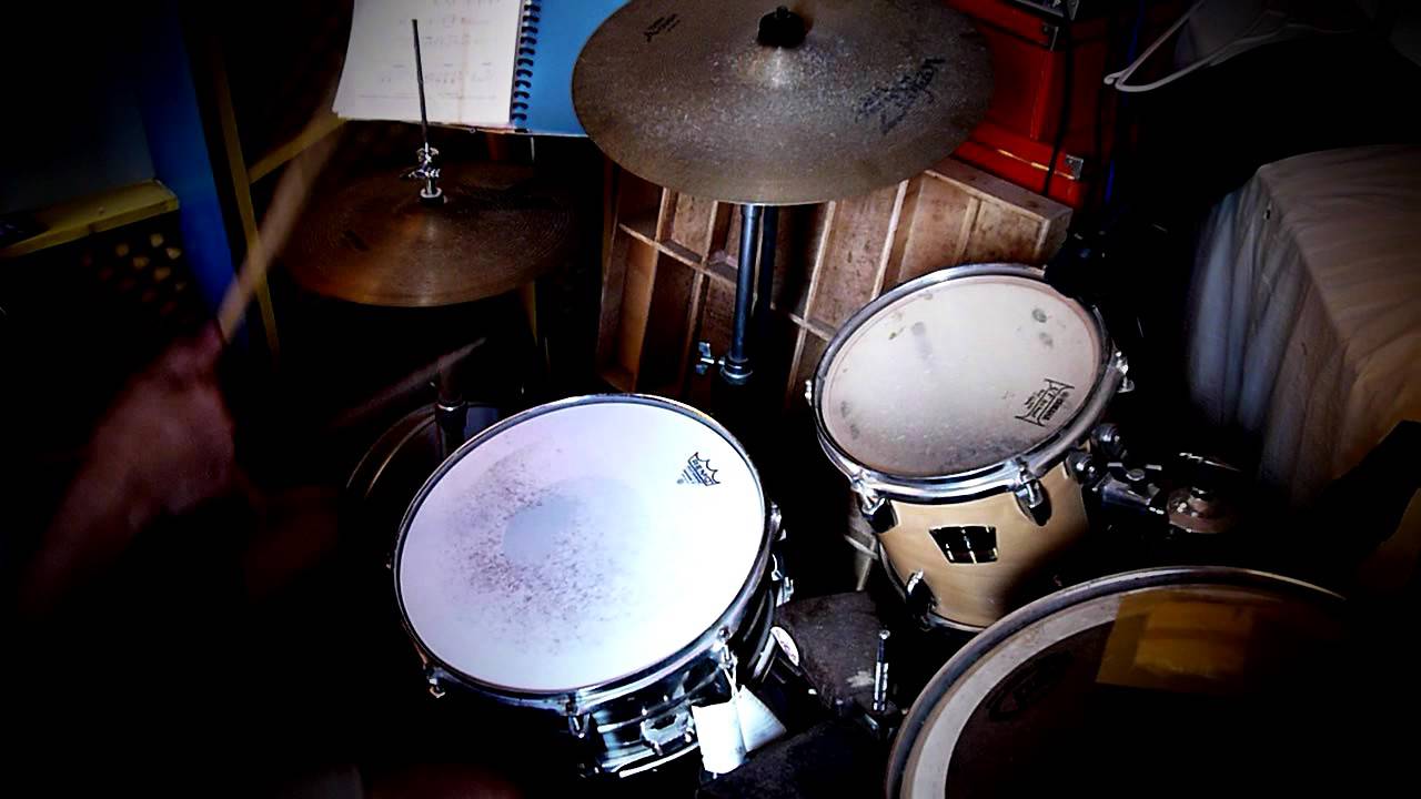 UmbreLLa dRum CoVer YouTube