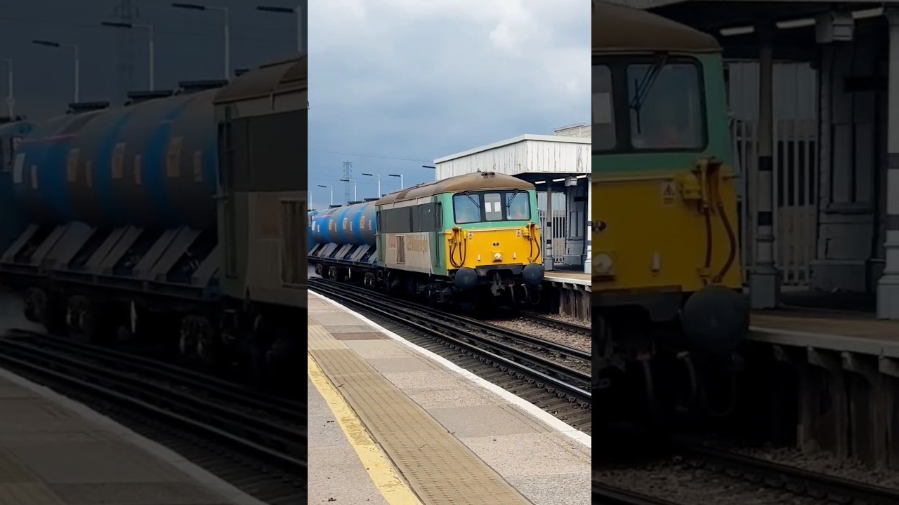 73202 + 73136 GBRf 3W01 Northfleet station, 28.09.2025