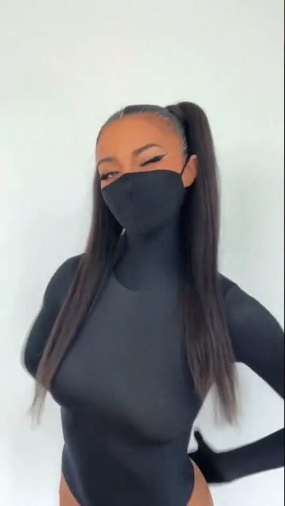 #casplayer #cosplay #asian #brunette #samurai #hentai #virus