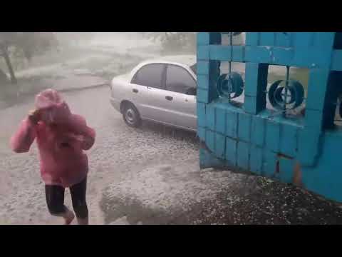 Ливень с градом Черкассах
