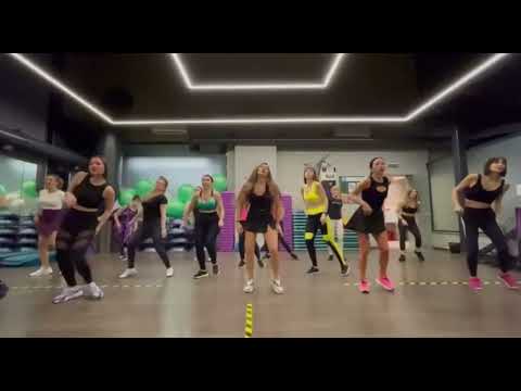 BELLA Maitre Gims Dance #bella #bellamaitregims #dance #dancevideo #dancemix #танец #dancer #zumba