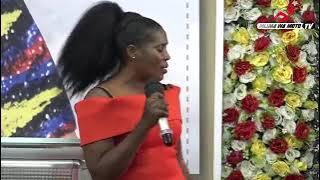 ROSE MUHANDO:::Awaliza watu kenye msiba wa BISHOP DR GETRUDE RWAKATARE (Nenda Salama)