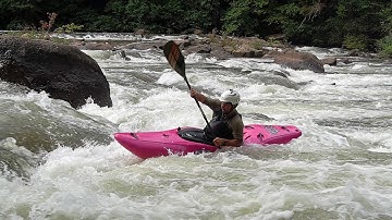 Broken Nose Eddies (2 - 8) - ACE Kayaking School