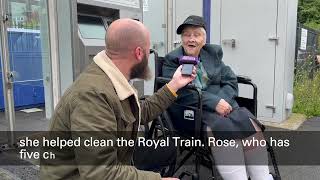 Great Grandma, Rose, has a GWR Adventure at Honeybourne!
We were delighted to welcome Great Grandma, Rose, to Honeybourne yesterday to tick an item off her bucket list!
Having grown up around trains, Rose really wanted to dispatch one herself. We were thrilled to make that happen for her. Great Grandma, Rose, has a GWR Adventure at Honeybourne!