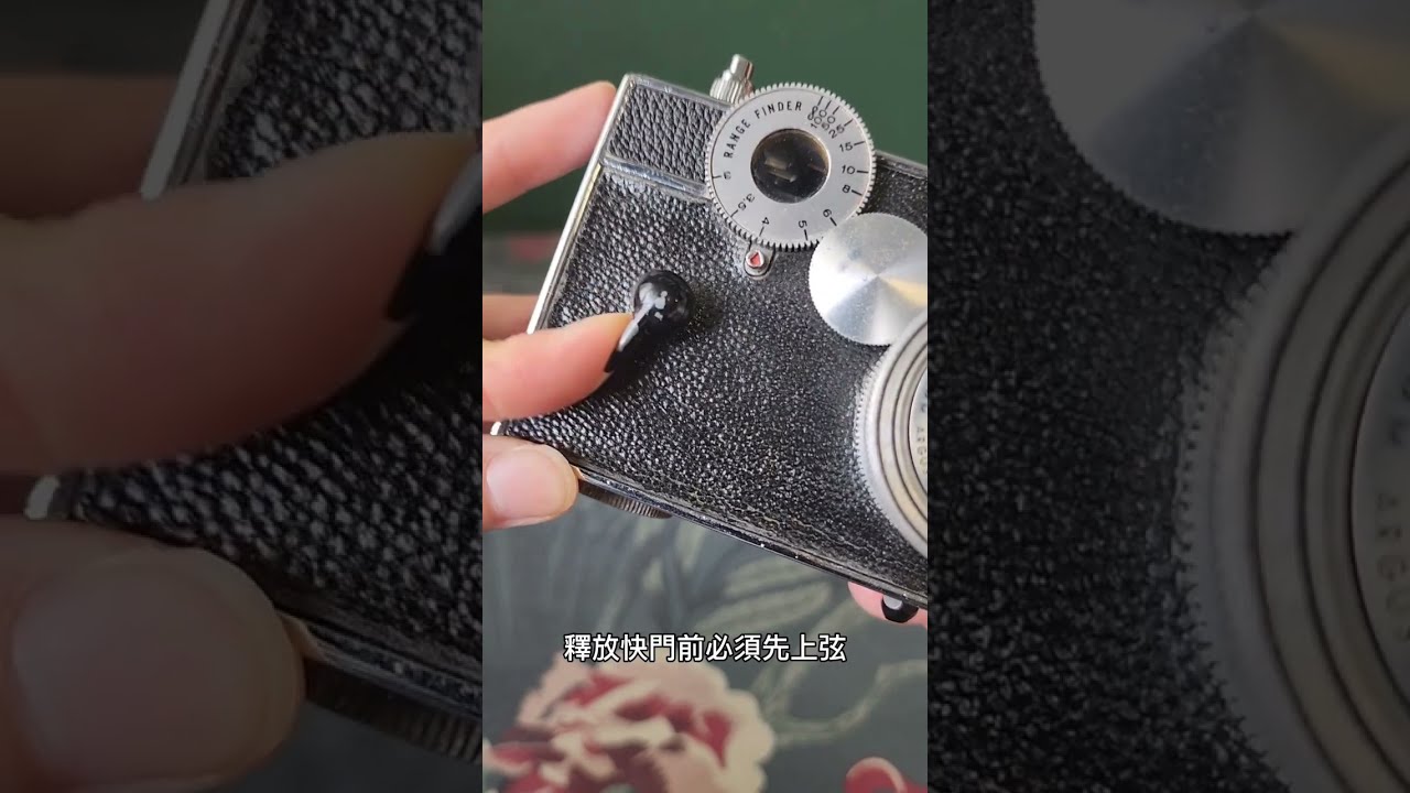 argus c3 美品　レア色 戦前のカメラ Made in USA argus c3 - YouTube