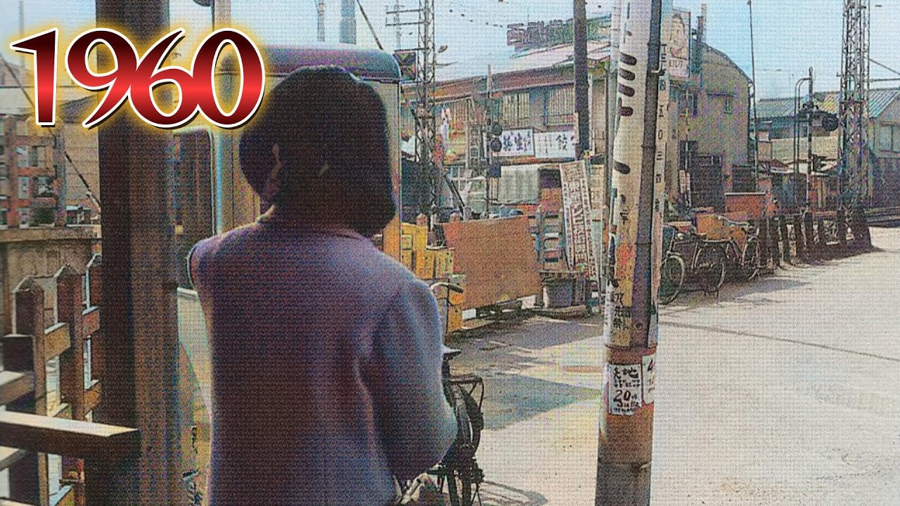 1960年代の東京　女性が待ち合わせをしている場所は現在どうなっていますか？