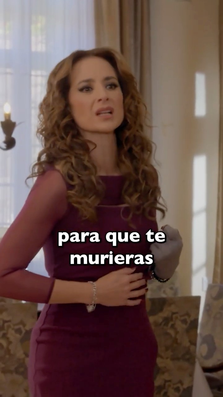 ? Jezabel escupe su veneno #ElÁngelDeAurora #Short