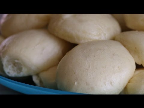 Wideo: Gotowanie Czeskiej Bułki