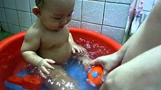 20110827小小wei玩水.AVI