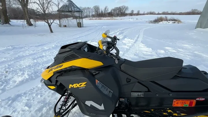 2026 Ski Doo MXZ Neo+