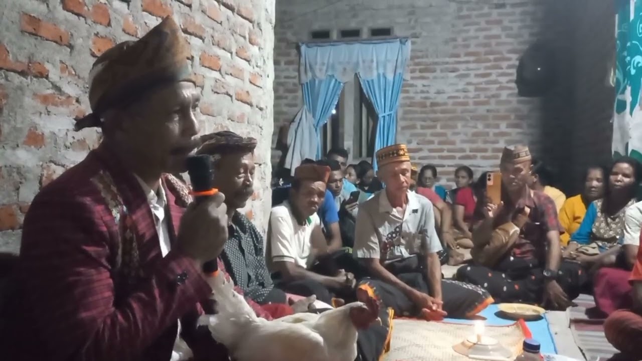 Teing hang kolang ise empo agu sangged ase ka'e do ata pa'ang ble lut ruku agu sake