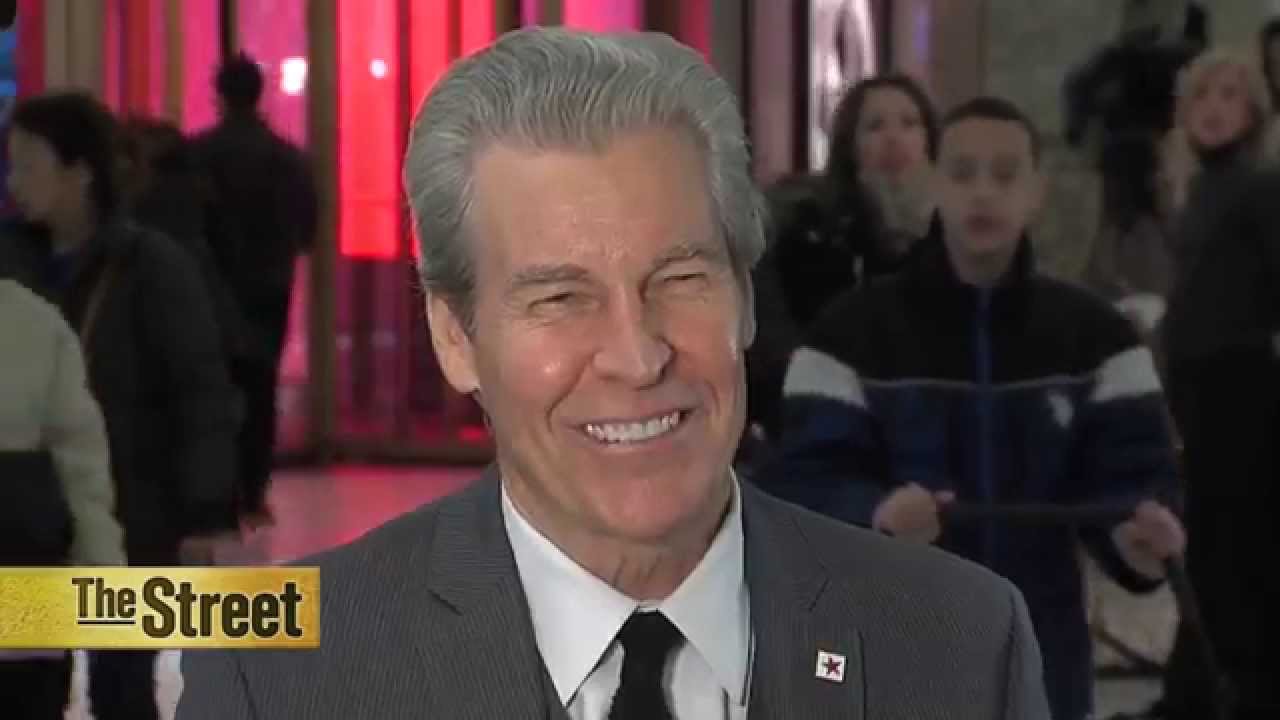 Macy’s CEO on Black Friday, Open at 6PM on Thanksgiving Macy’s CEO on Black Friday, Open at 6PM on Thanksgiving