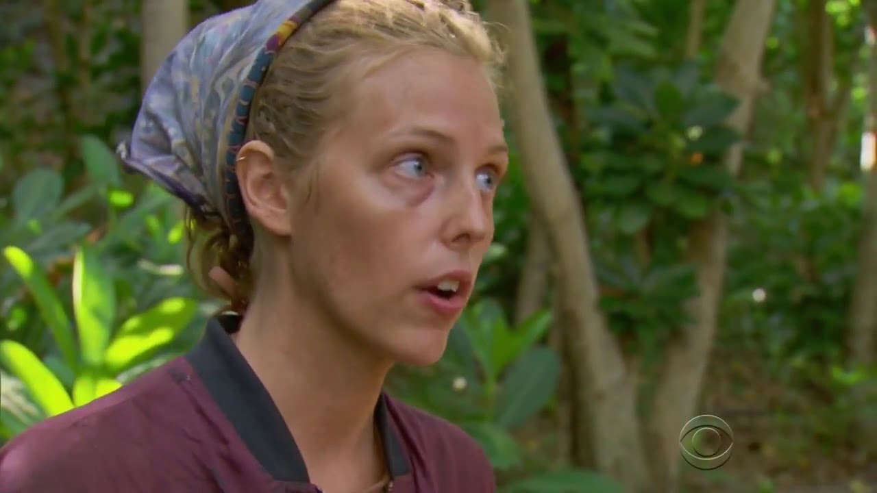 Survivor Ghost Island - Kellyn bullies Domenick