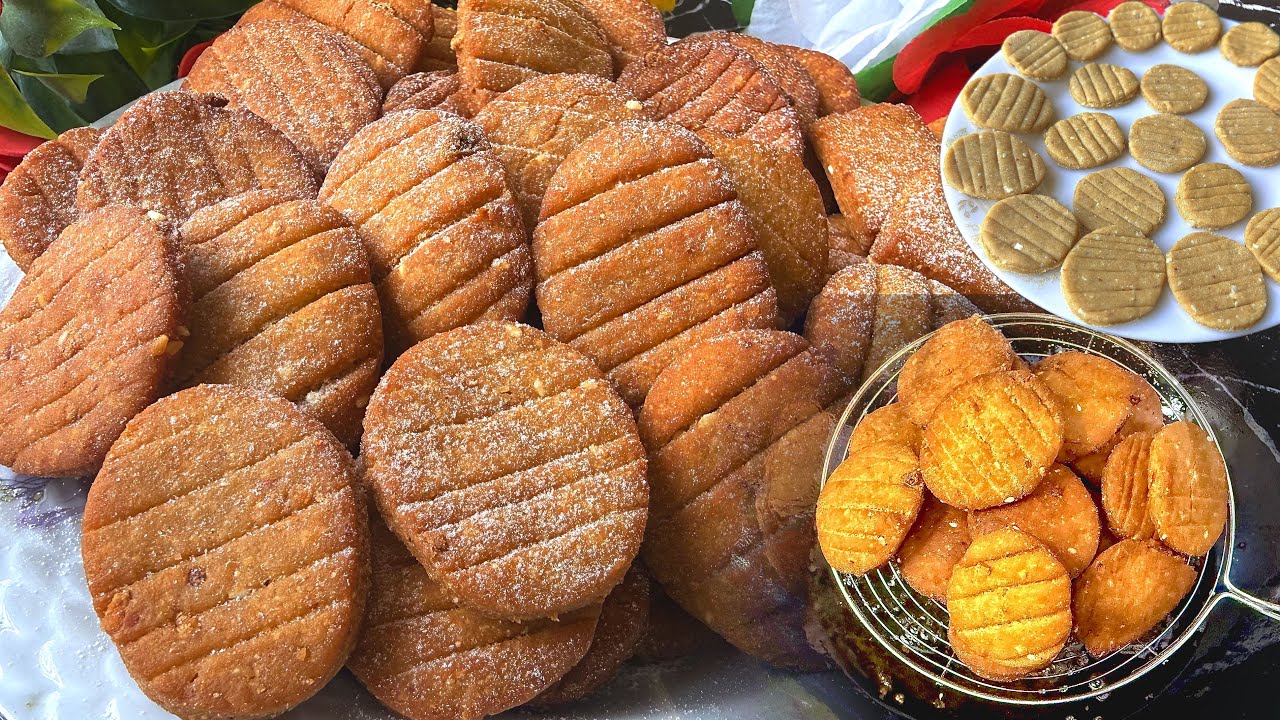 Delicious Whole Wheat Biscuits 🍪 Attay k Biscuits Cookies without oven