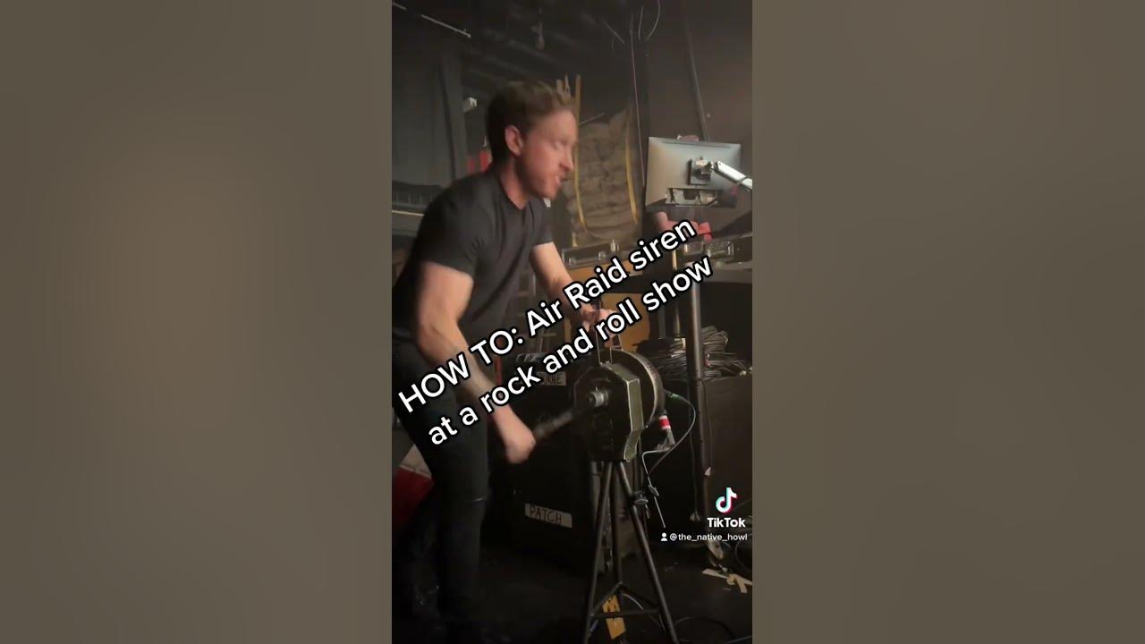 HOW TO: Air raid siren at a rock and roll show #howto #siren #rockandroll #airbourne @Airbournerock
