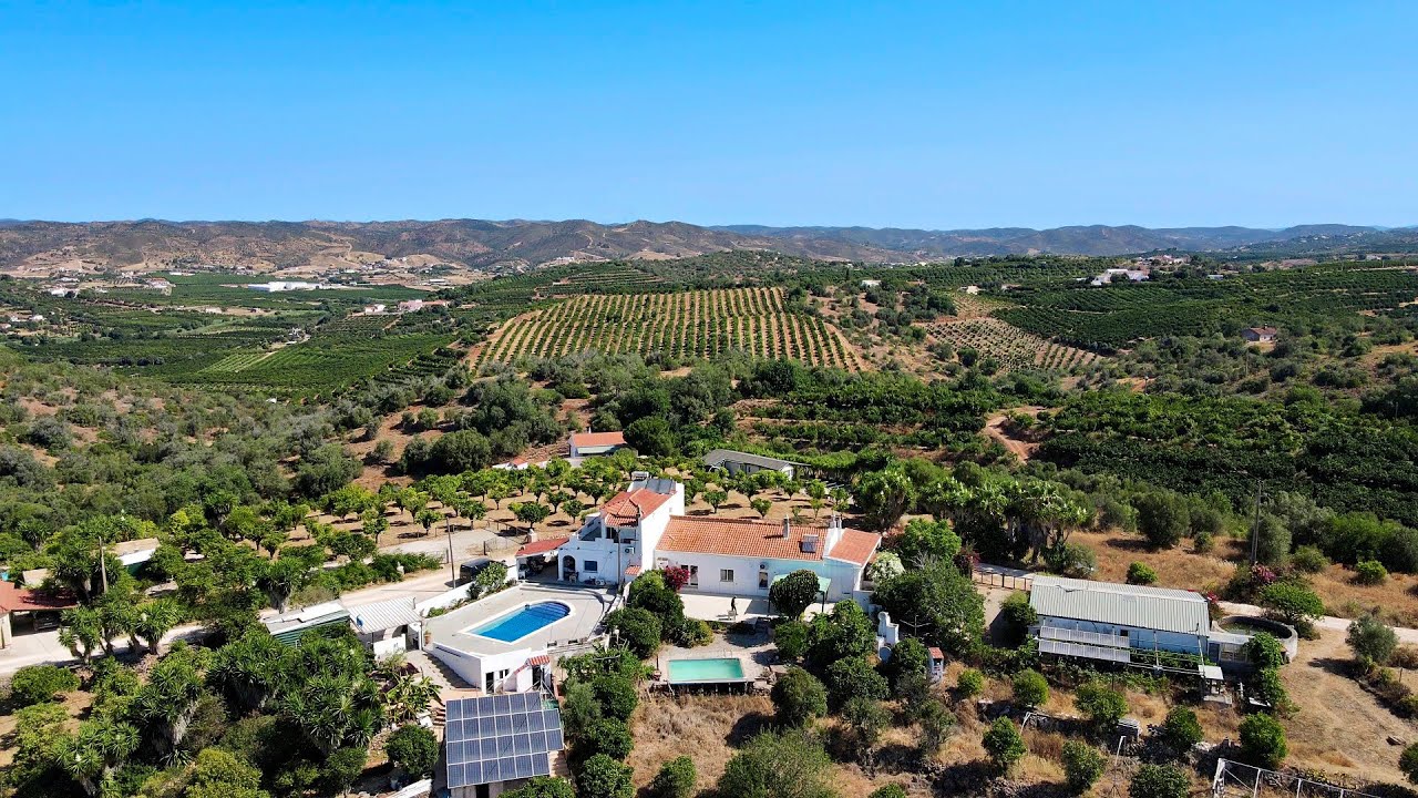 Lovely Farmhouse With Barn, Pool and Views for sale in Silves, Algarve