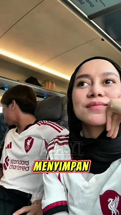 Lesti Kejora, with a meaningful Liverpool jersey #alasyinews #artisfamily #lestikejora