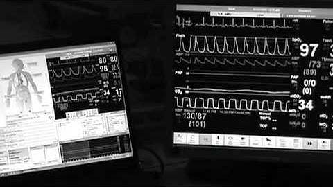 TEACHERS INVESTIGATE ICT - Careers Week VITTA Bus Tour