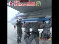 【空対空ミサイル】ミサイルを人力で戦闘機に搭載する動画【04式空対空誘導弾】 #shorts