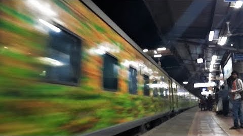 Dashing Durontos at Dadar - Back to Back Jaipur and Rajkot Duronto