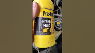 Mechanic States DOT 4 Brake Fluid