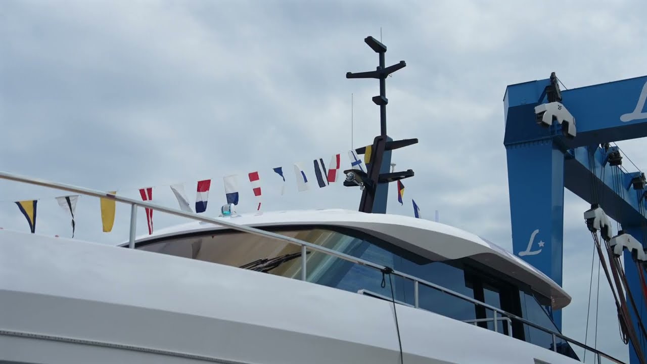 Azimut Grande 30M Christening