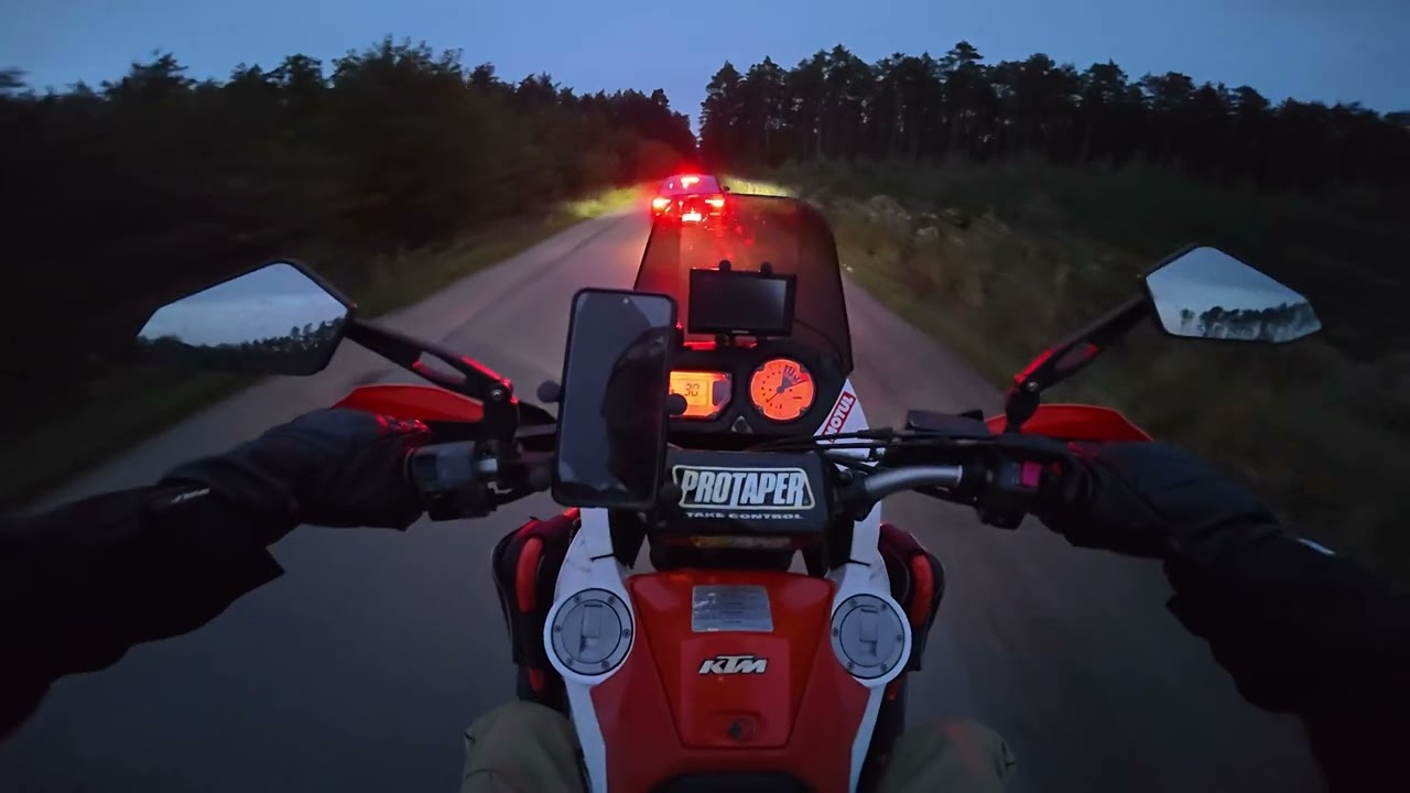 KTM 990 Adventure S part 2