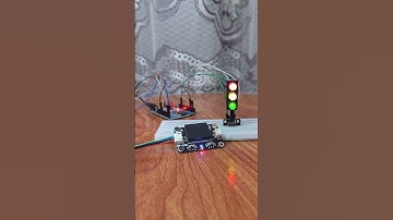 Voice control Traffic LEDs #arduino #shorts #shortvideo