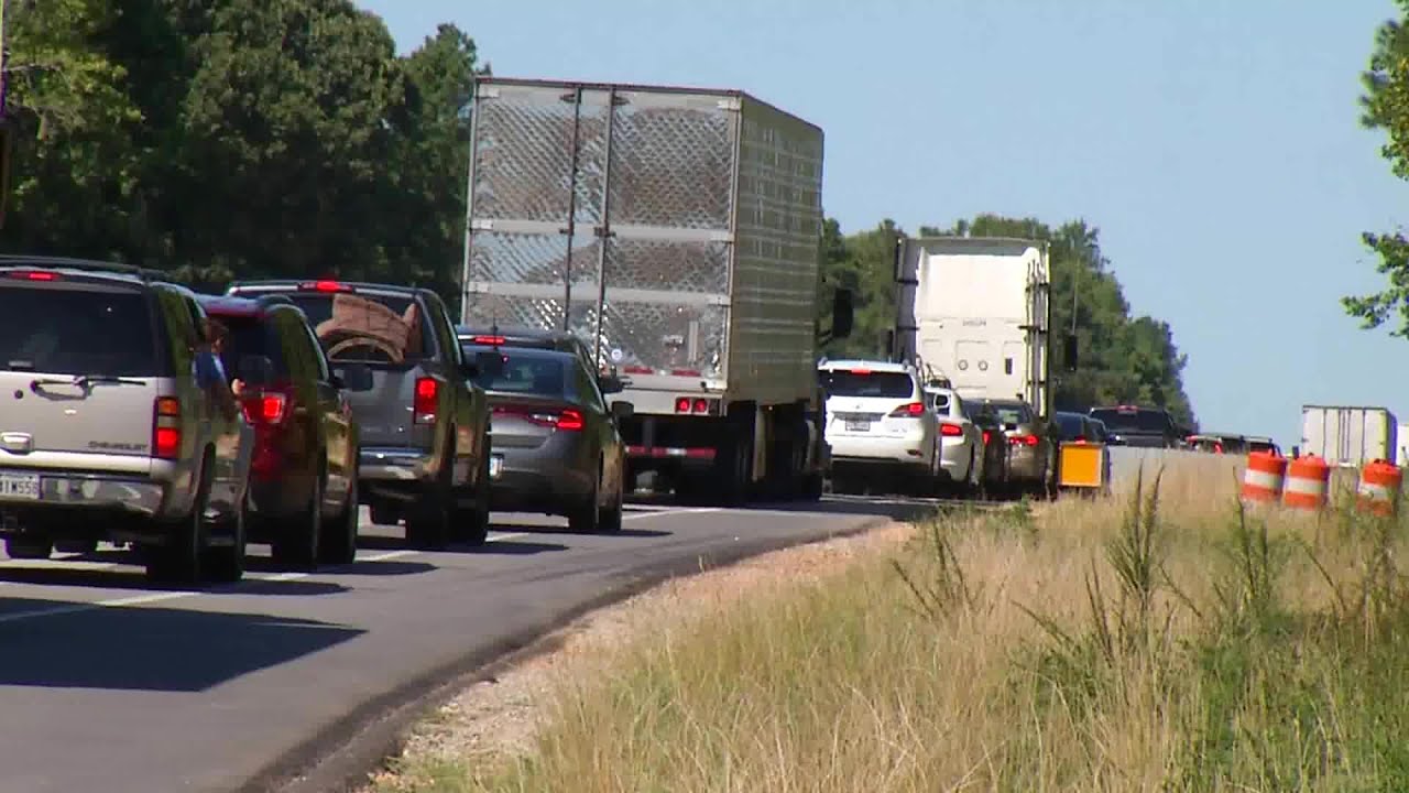 RAW VIDEO: Scene of traffic gridlock on I-85 in Vance County