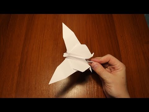 Бабочка машет крыльями оригами