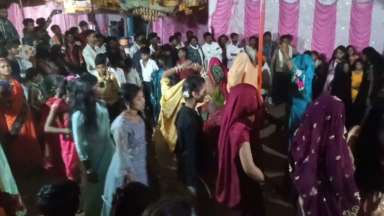 नेपानगर की सादी  आदिवासी छक  बैंड बाजे बड़ी धमाकेदार विडियो झिरन्या क्षेत्र मे