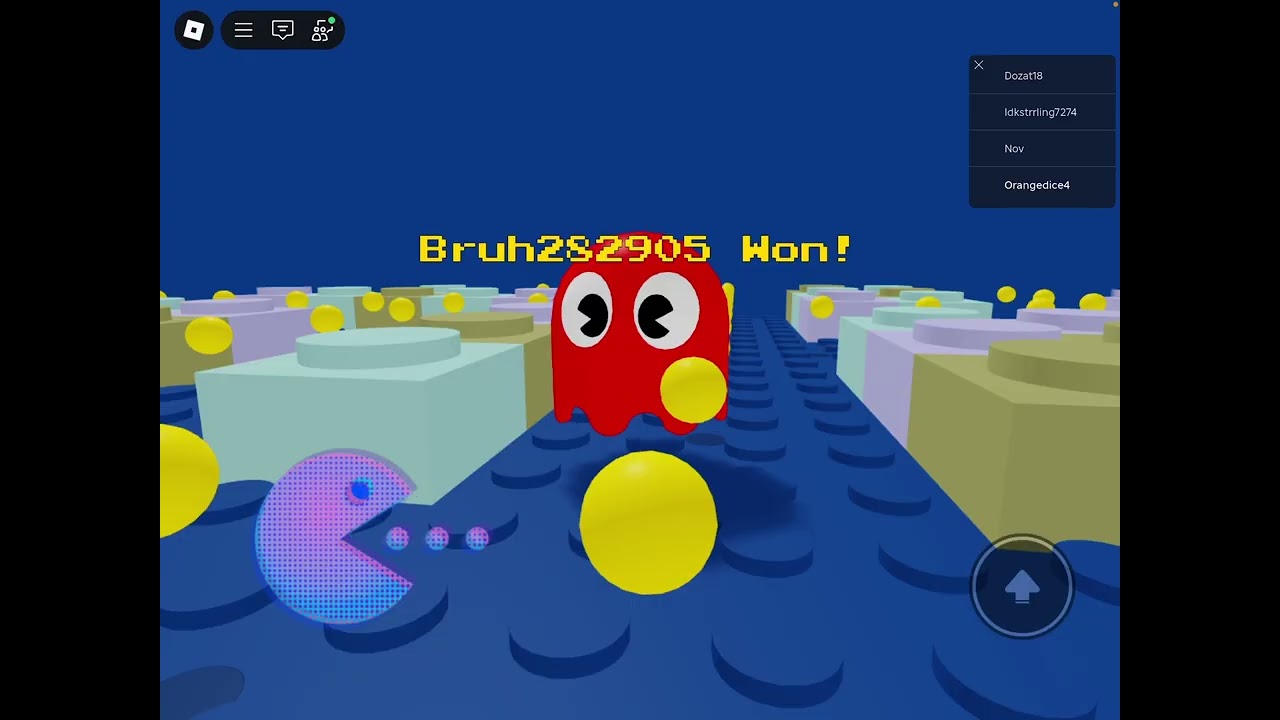 Playing Pac-Man blox