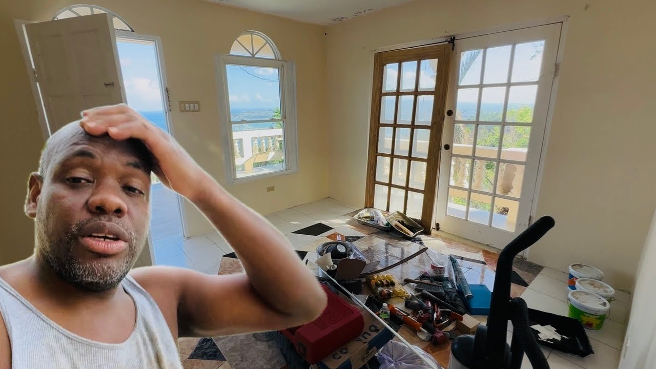 Ураган Мелисса разрушил мой дом на Ямайке, теперь он полон больших крыс.