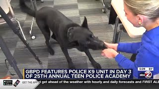 K9s take over teen police academy