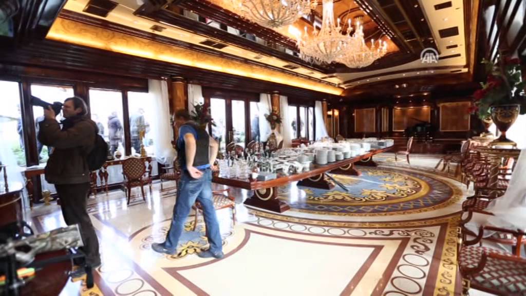 Anadolu Ajansı - Yanukoviç'in rezidansı şaşırttı