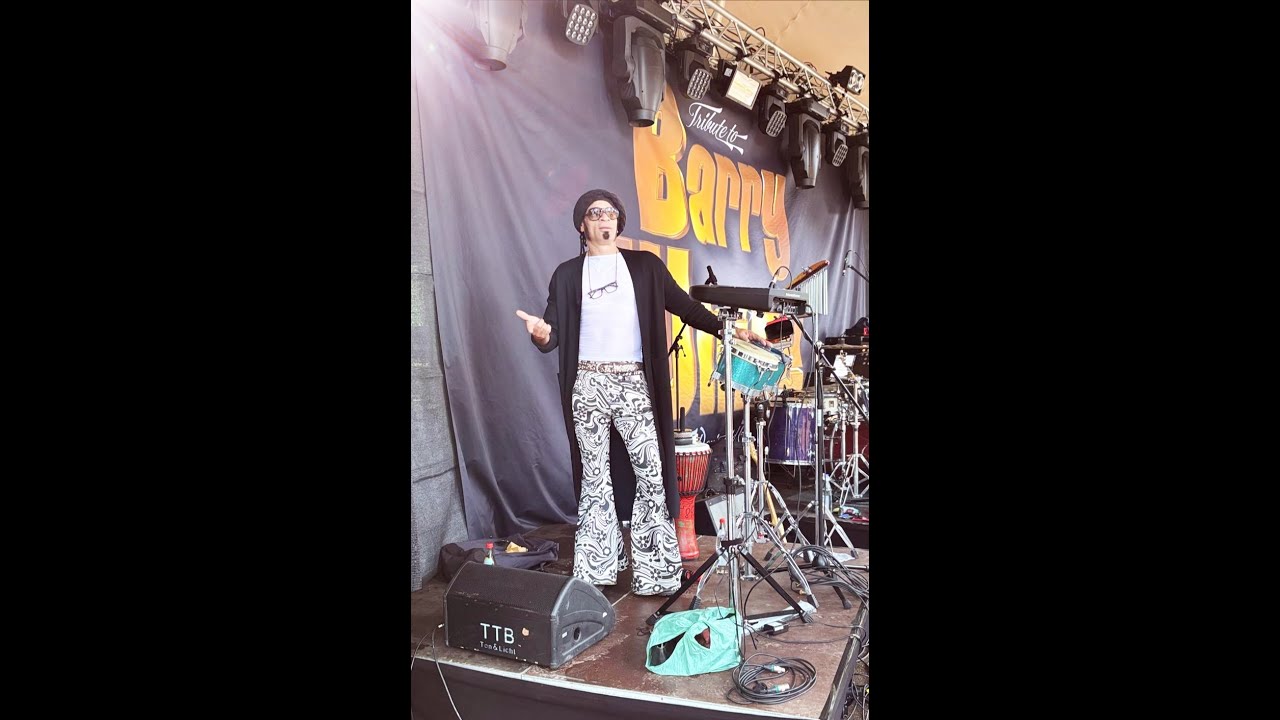 Tony Davis Orchestra. The Barry White show