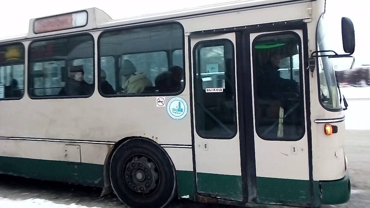 Автобус мерседес бенц 0305