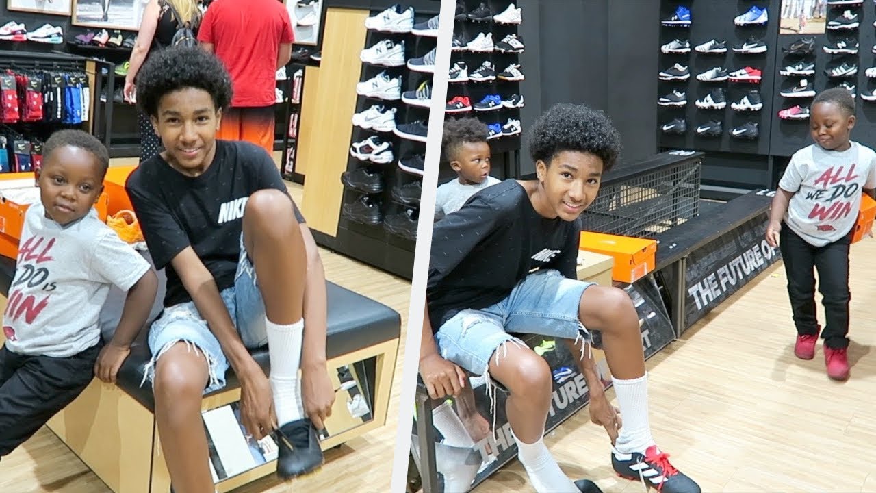 SPORTS SHOPPING AT DICKS SPORTING GOODS PRECIOUS LIFESTYLE YouTube